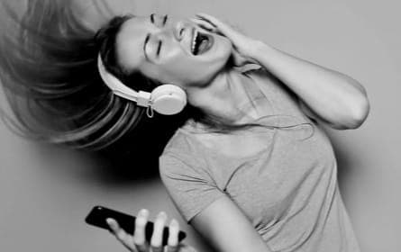 XX59 Headphones gallery image 1